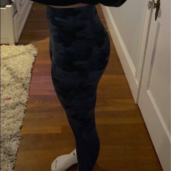 camo leggings - Picture 3 of 4